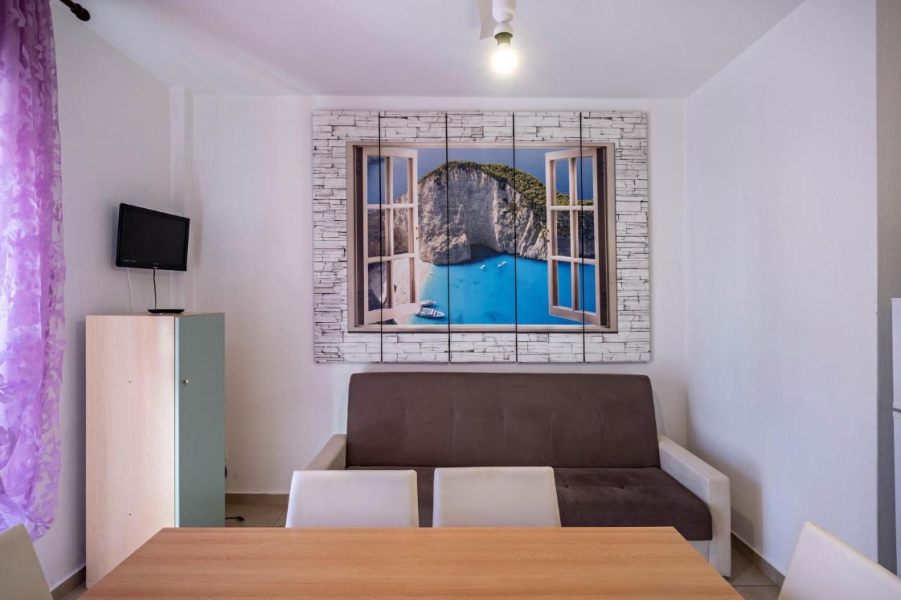 Andromeda B2 Apartment